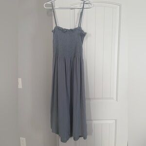 NWT H&M Light Gray Textured Dress